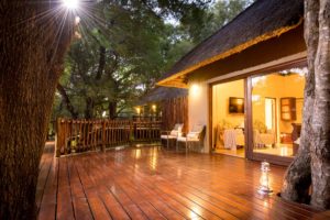 The Island River Lodge Decking Area