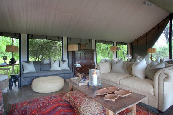 Machaba Camp in the Okavango Delta Machaba Camp in the Okavango Delta