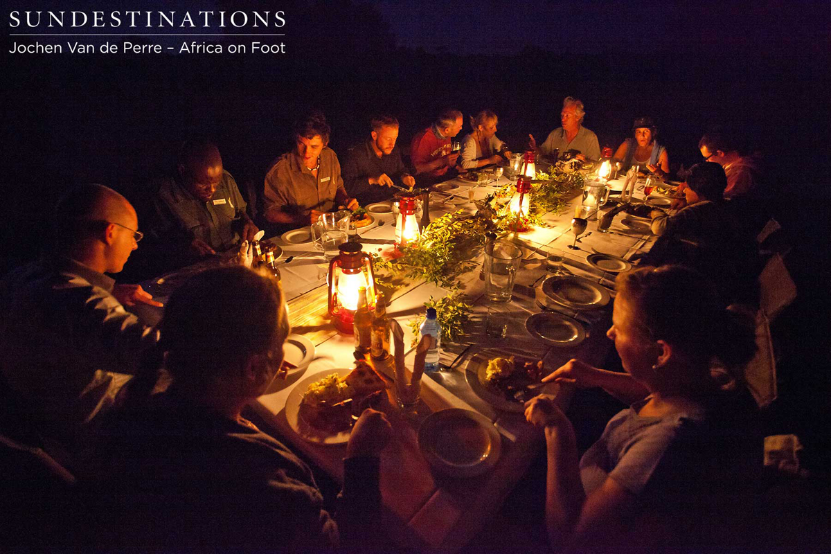 Now there's a South African's ideal way of dining !