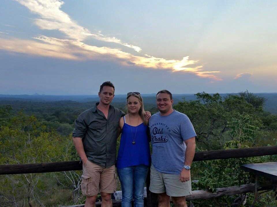 Africa on Foot: Brett Thomson, Courteney and Cecilia Blunden
