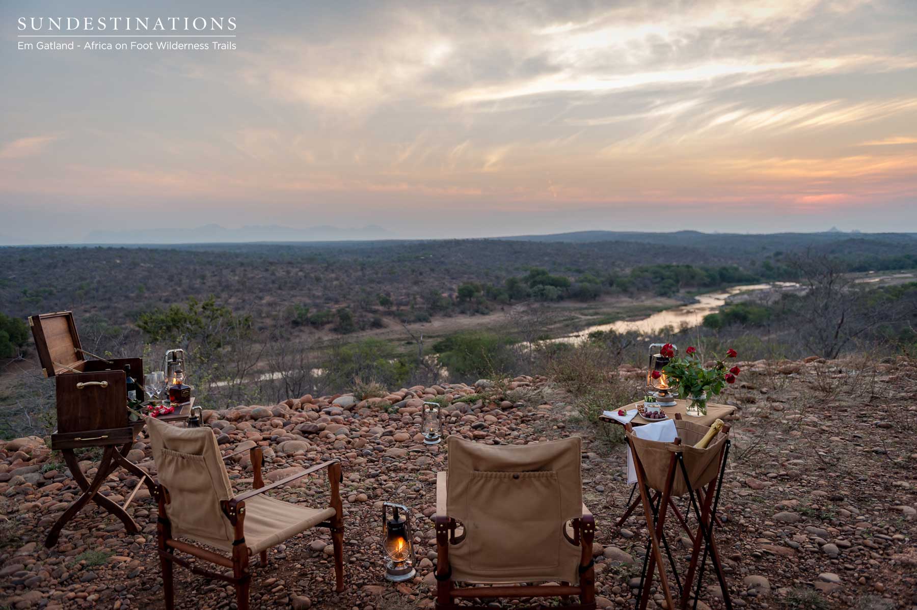 Romantic Sundowners Melvill and Moon Romantic Sundowners Melvill and Moon