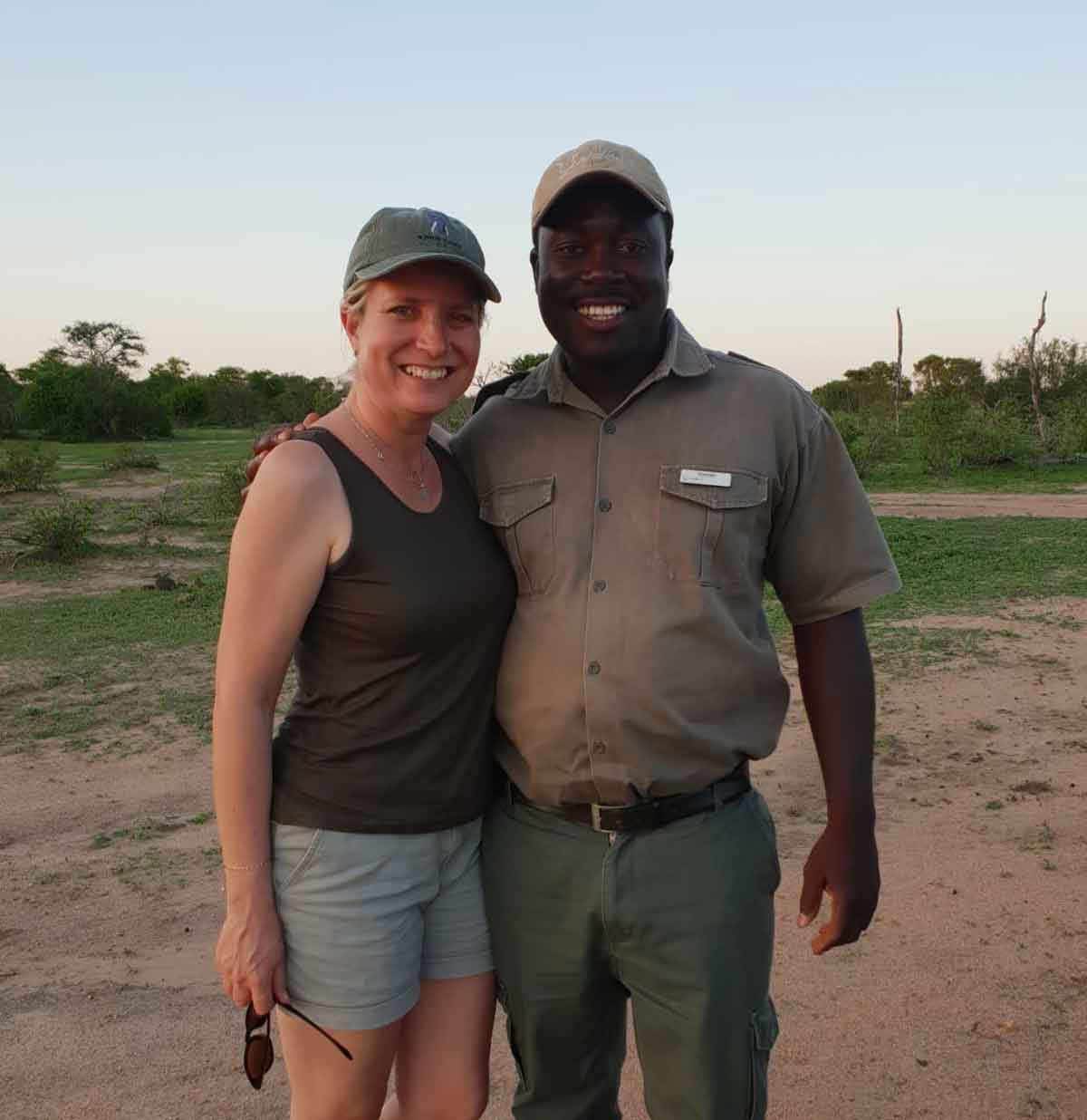 Agents and Guides Agents and Guides