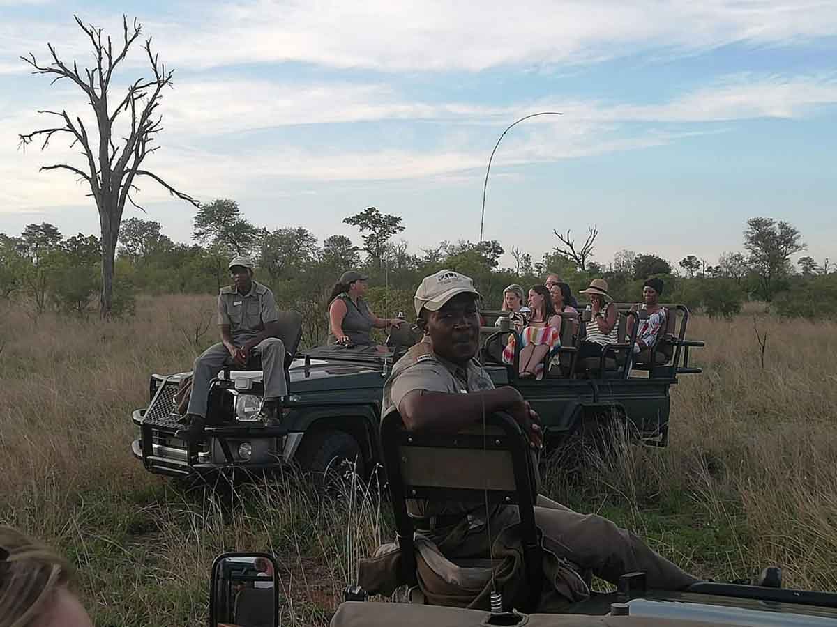 Redfoot Safaris on Game Drives Redfoot Safaris on Game Drives