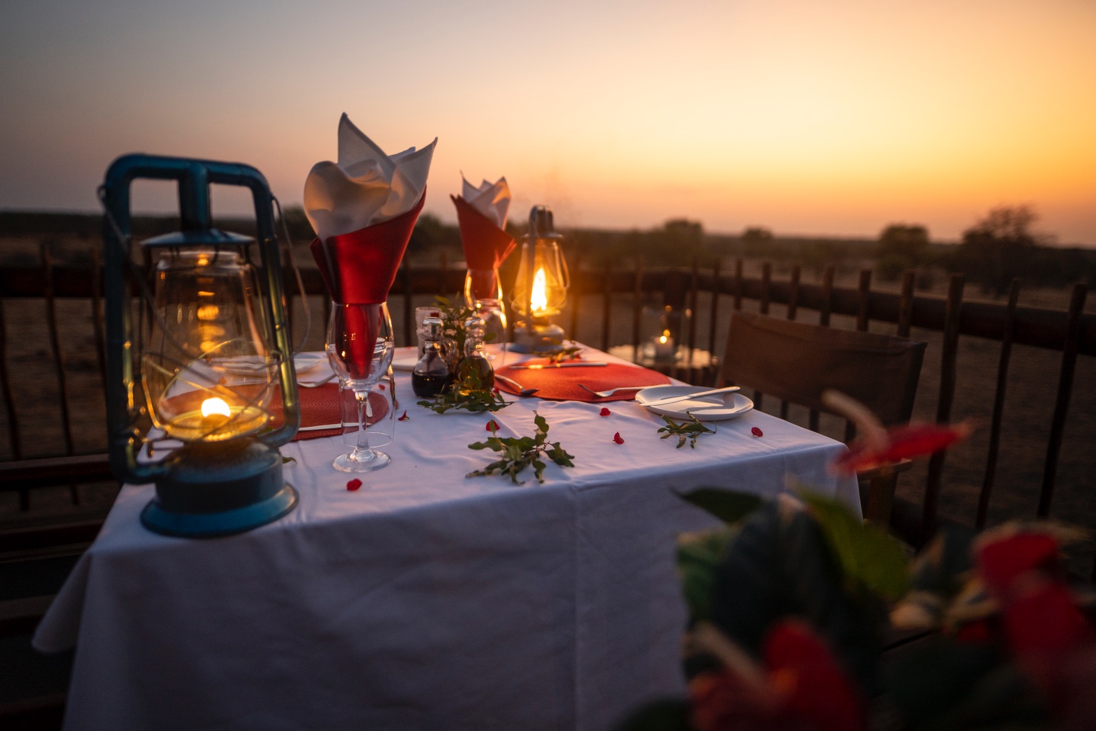 Romantic Honeymoon Set-up at nThambo Tree Camp