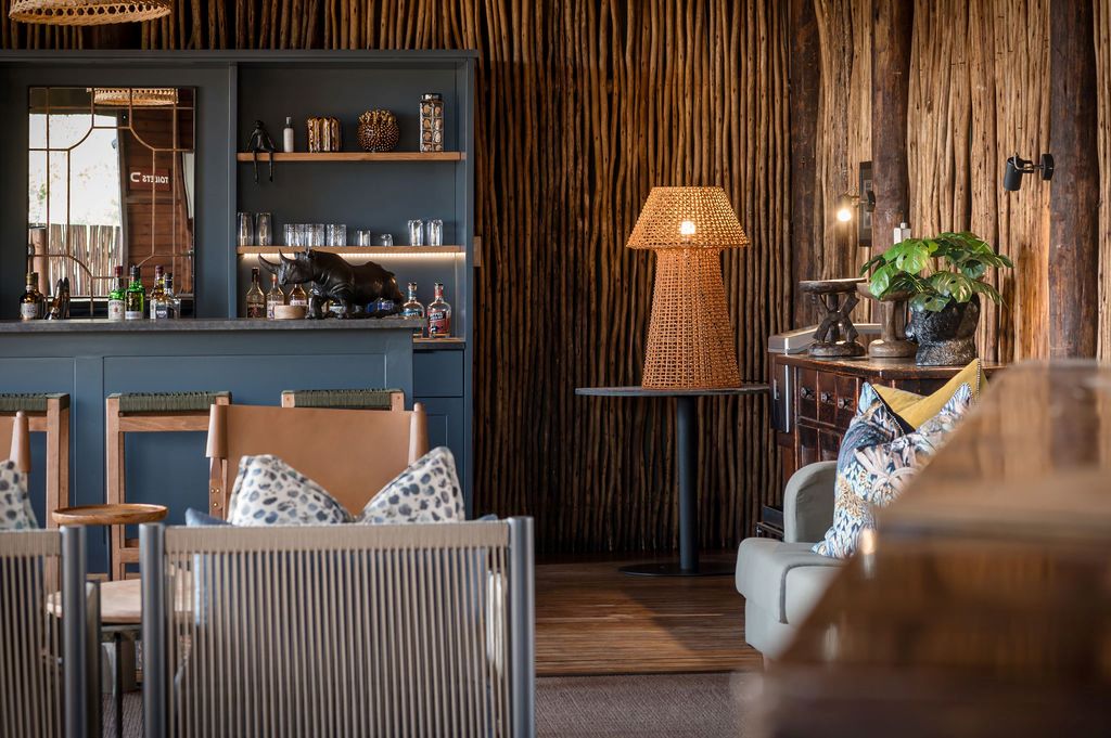 nThambo Tree Camp Lounge Bar